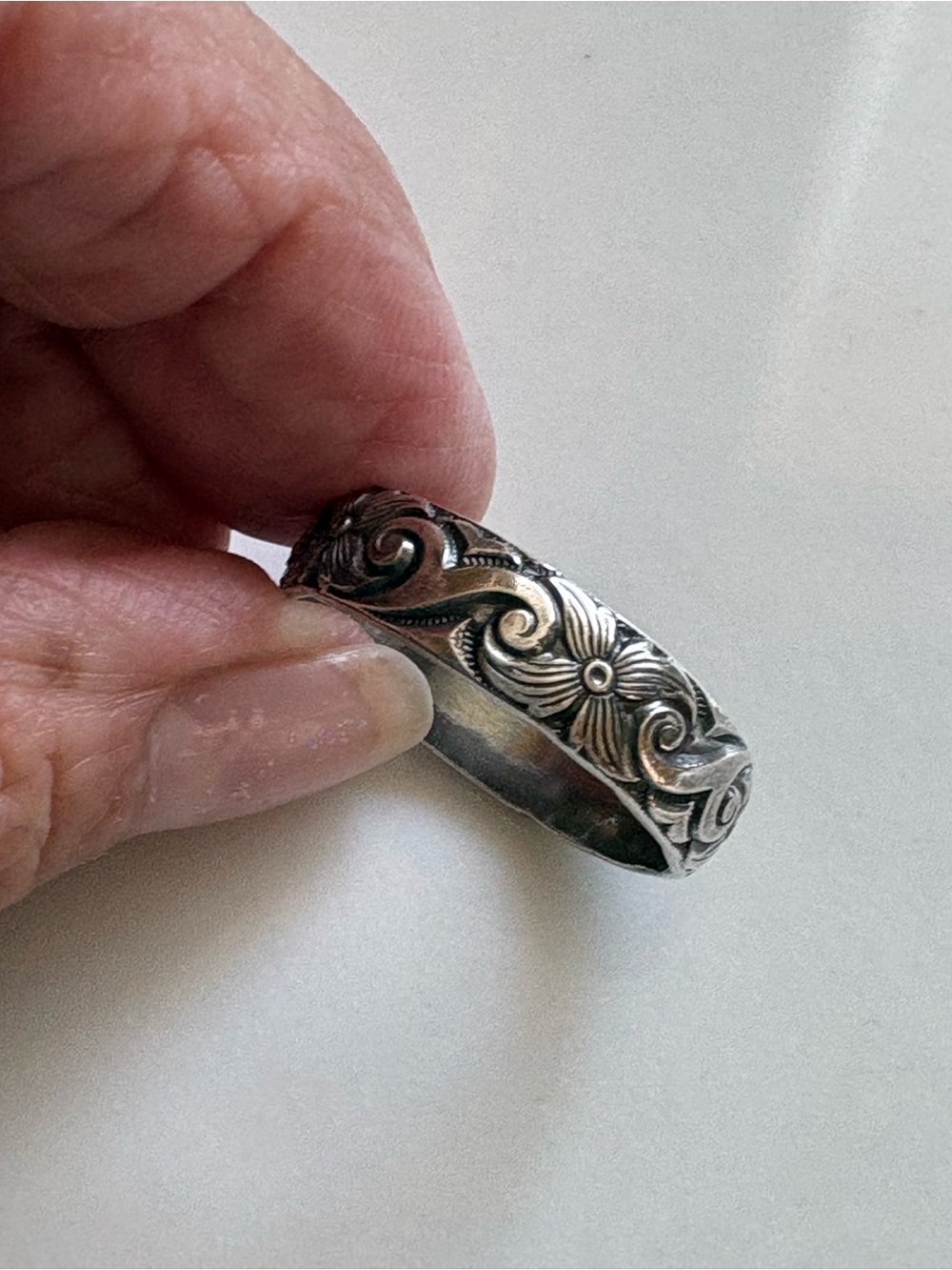 Sterling Silver Floral Scroll Ring - Size 12 - Silver
